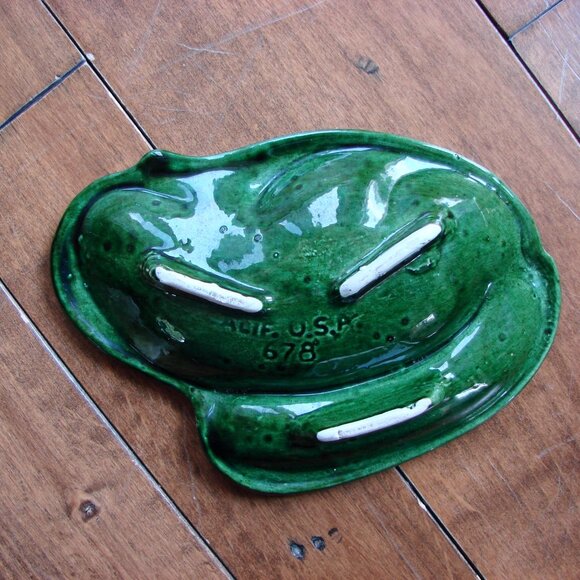 Vintage Green Ashtray California Pottery Ceramic Footed Trinket Jewellery Tray - Picture 9 of 10